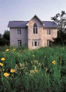 Expert Advice on Straw Bale Construction Image